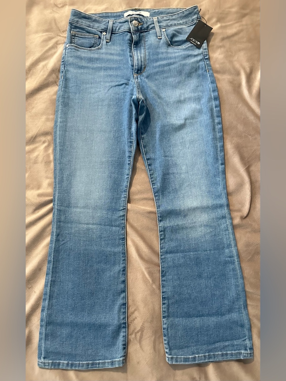 NWT Joe’s Jeans Crop Flare Light Wash - Size 28